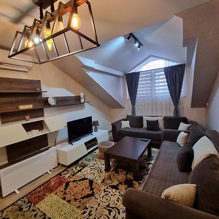 Avio Apartmani 2018 Novi Pazar Kamer foto