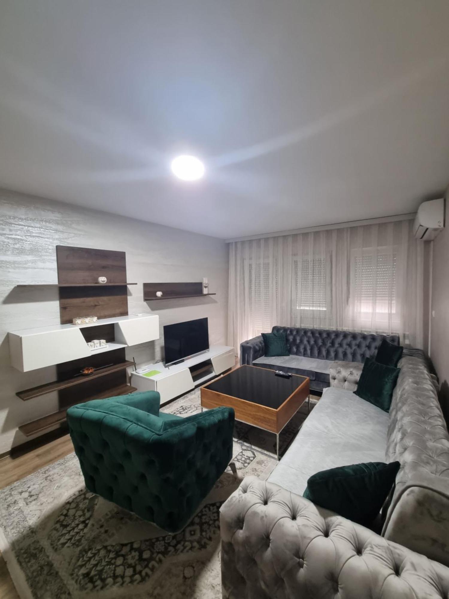 Avio Apartmani 2018 Novi Pazar Buitenkant foto