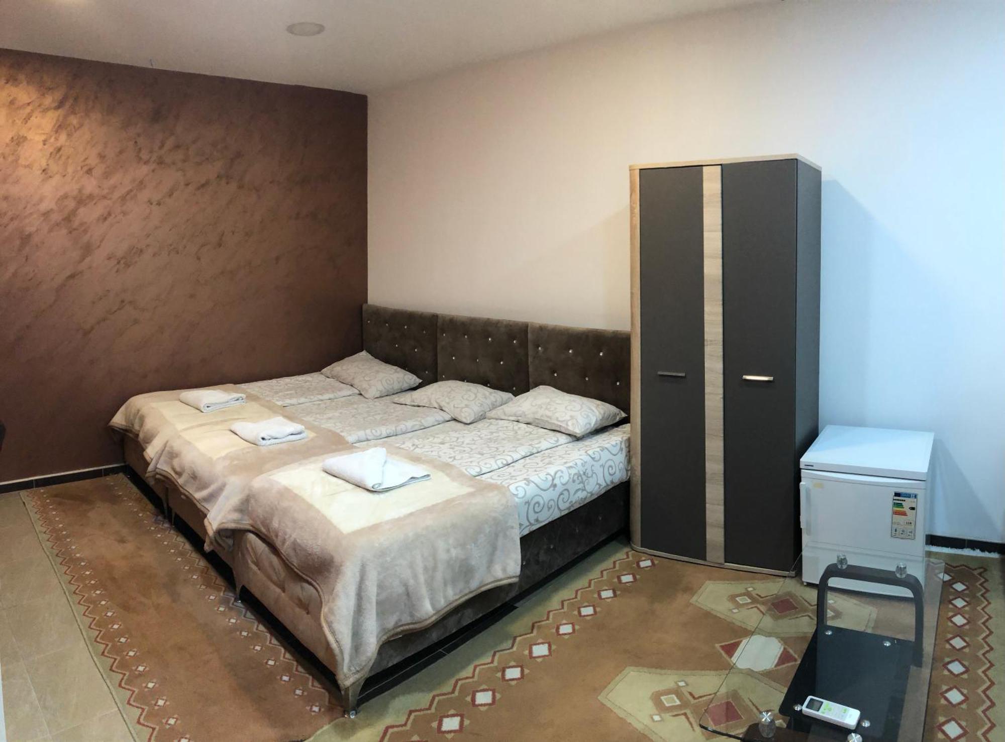 Avio Apartmani 2018 Novi Pazar Kamer foto